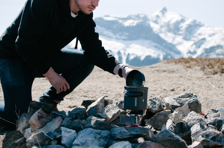 How to Enjoy Freeze-Dried Food Outdoors